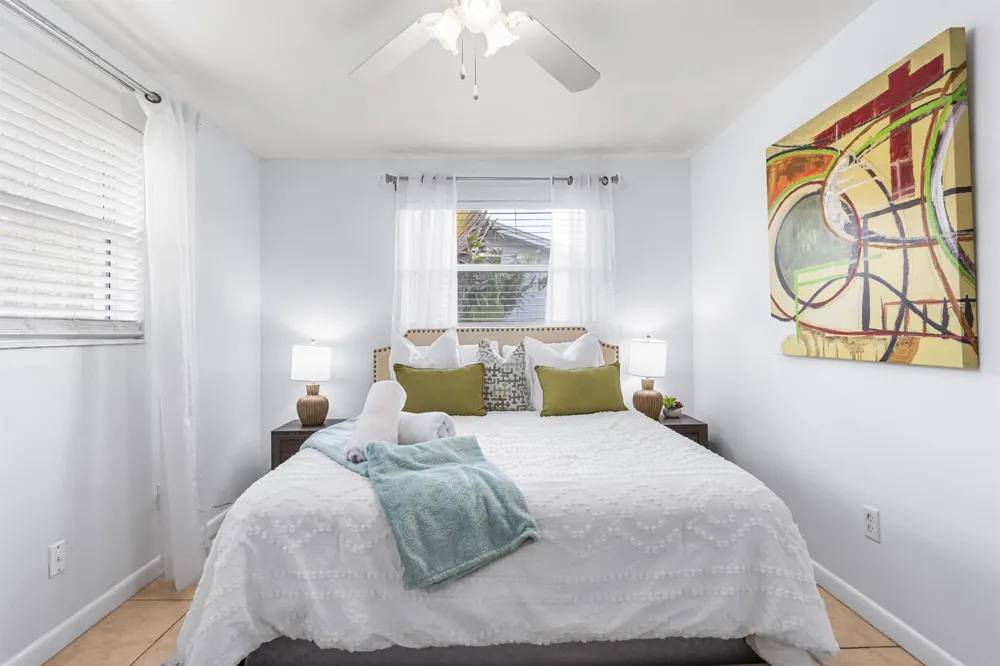 2191 Thomasson Drive Naples, FL 34112