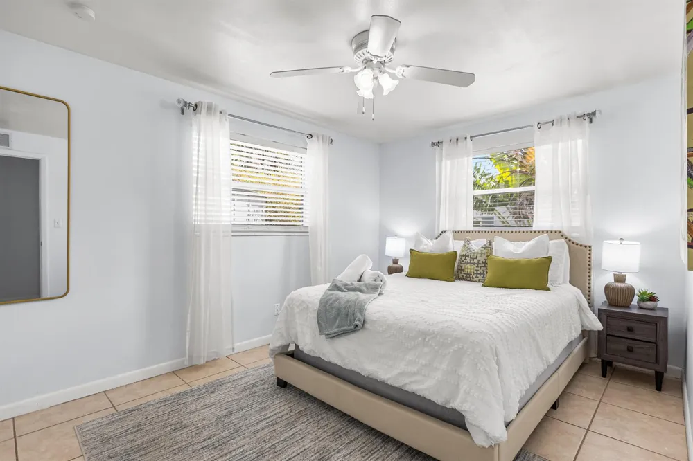2191 Thomasson Drive Naples, FL 34112