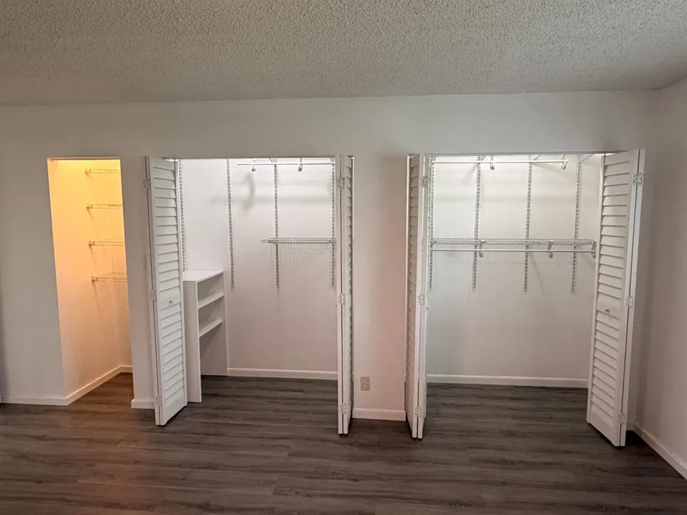 9825 NW 37th Street #5F Sunrise, FL 33351