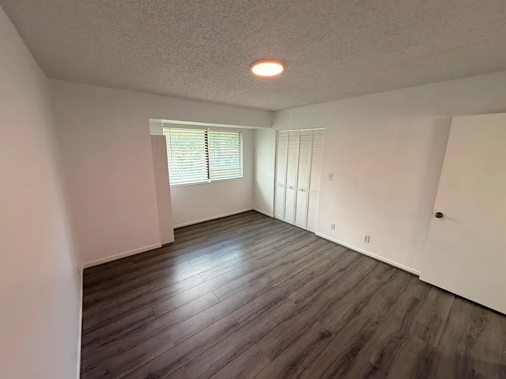 9825 NW 37th Street #5F Sunrise, FL 33351