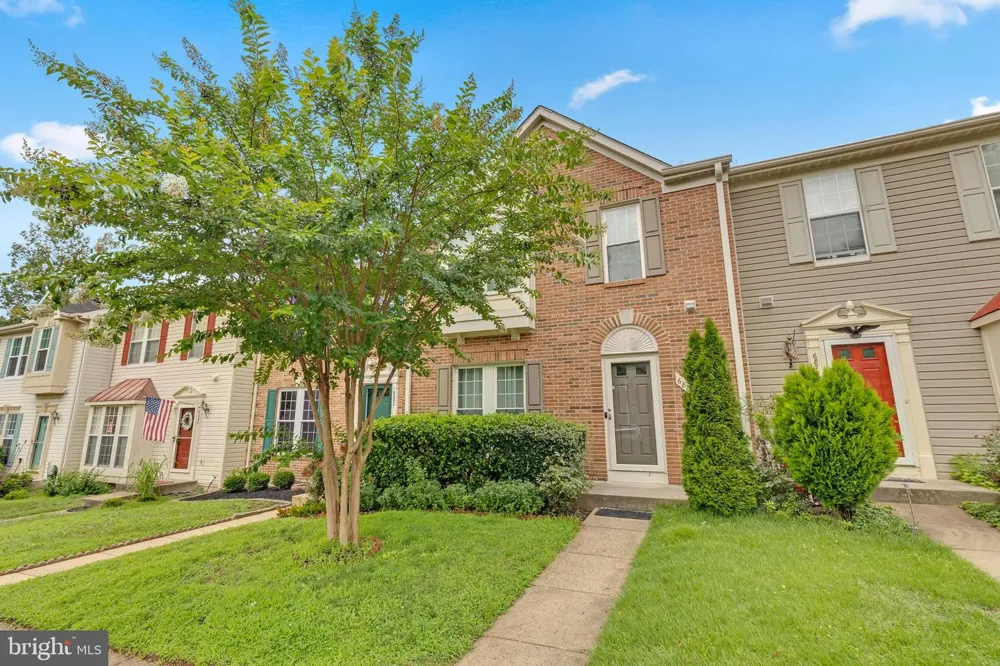 6880 RIDGE WATER COURT Centreville, VA 20121