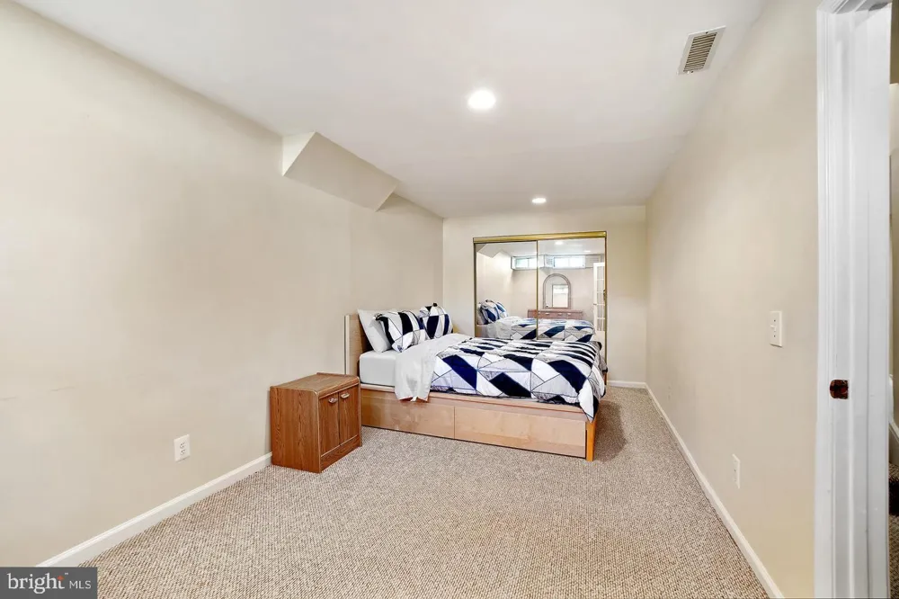 2505 FALLING BROOK TERRACE Hyattsville, MD 20783