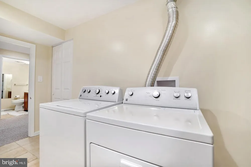 2505 FALLING BROOK TERRACE Hyattsville, MD 20783