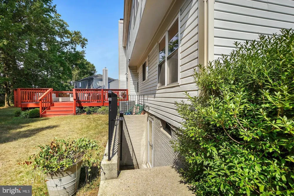 2505 FALLING BROOK TERRACE Hyattsville, MD 20783