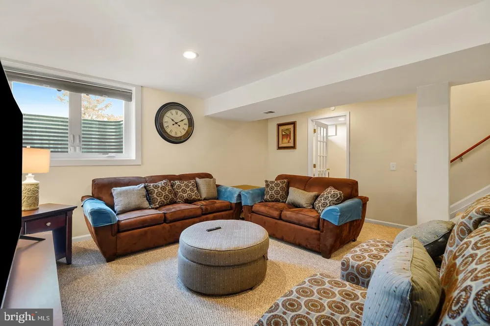 2505 FALLING BROOK TERRACE Hyattsville, MD 20783