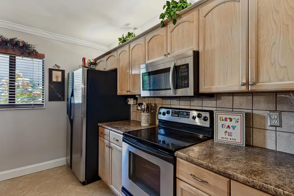 2130 NE 9th Avenue Wilton Manors, FL 33305