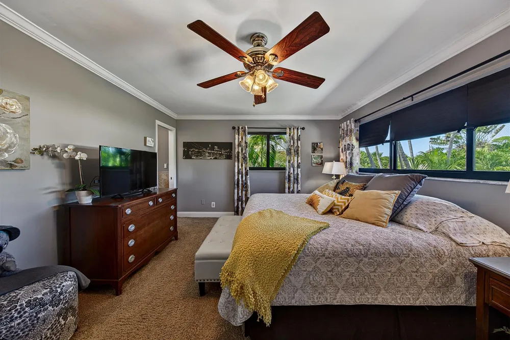 2130 NE 9th Avenue Wilton Manors, FL 33305