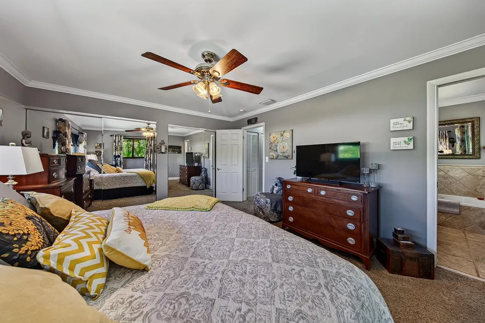 2130 NE 9th Avenue Wilton Manors, FL 33305