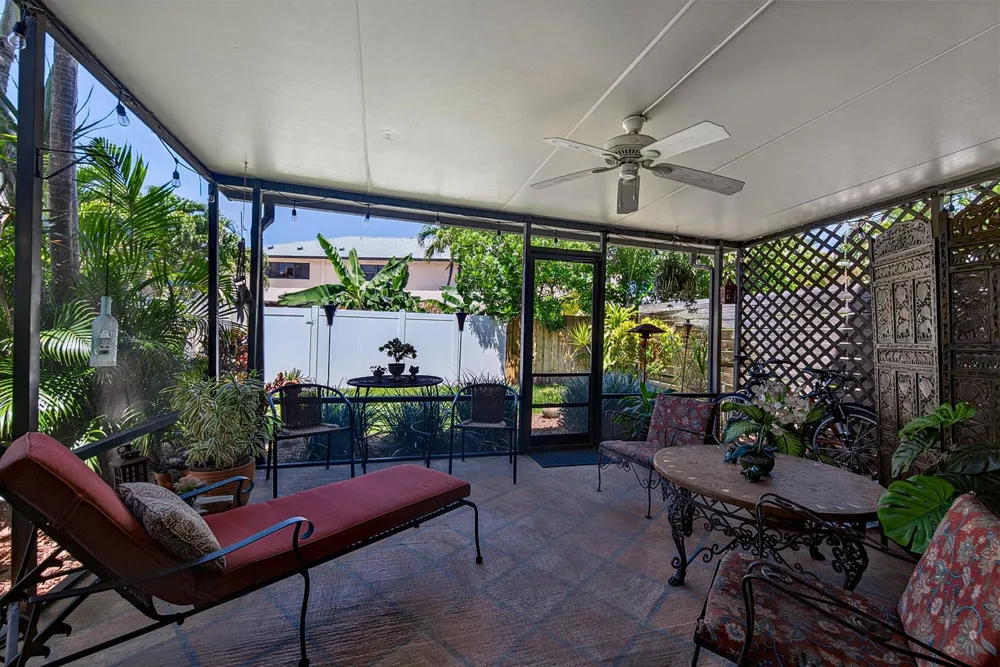 2130 NE 9th Avenue Wilton Manors, FL 33305