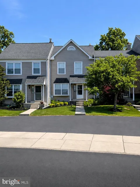 2371 NORRINGTON DRIVE
