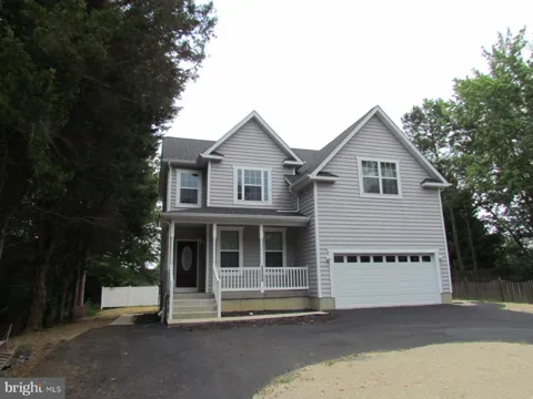 23220 SPALDING LN (BASEMENT APT)