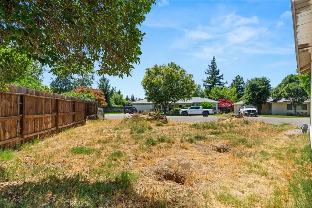 30 Mcglynn Drive Red Bluff, CA 96080