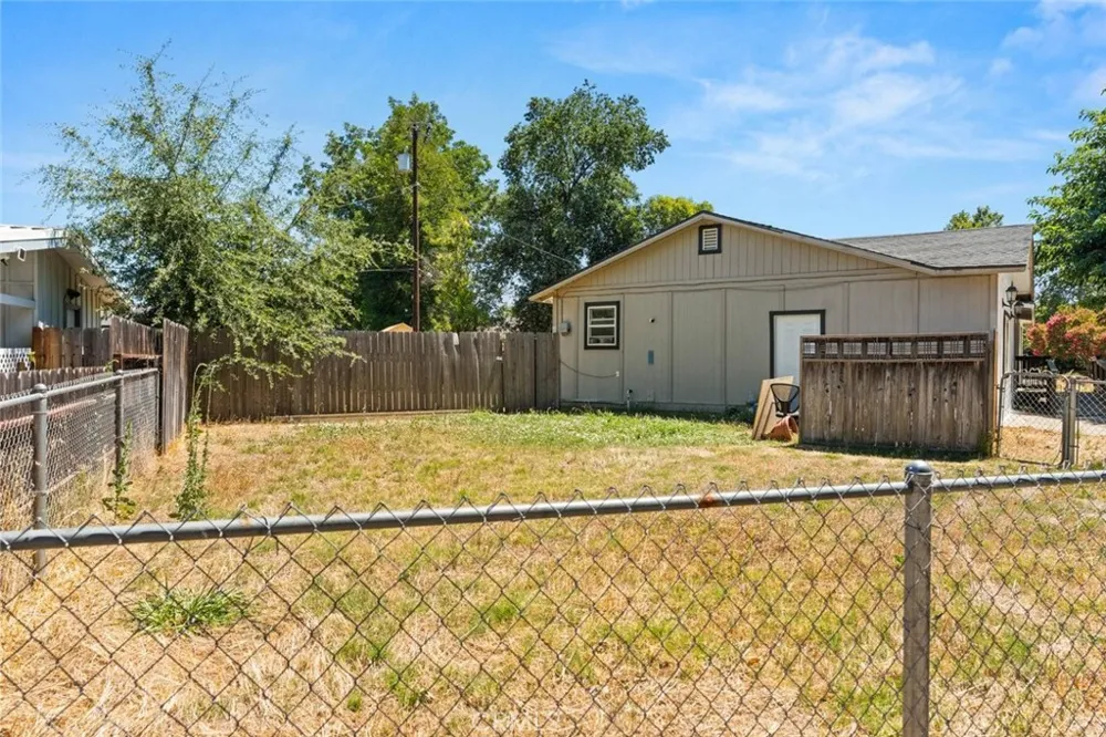 30 Mcglynn Drive Red Bluff, CA 96080