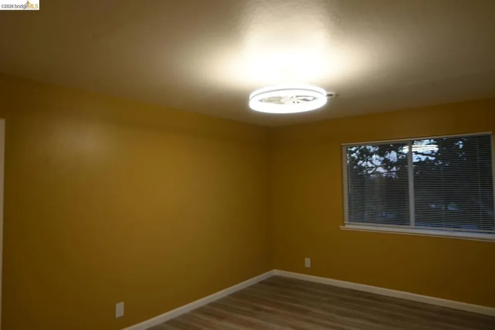 1316 Russell Street Berkeley, CA 94702