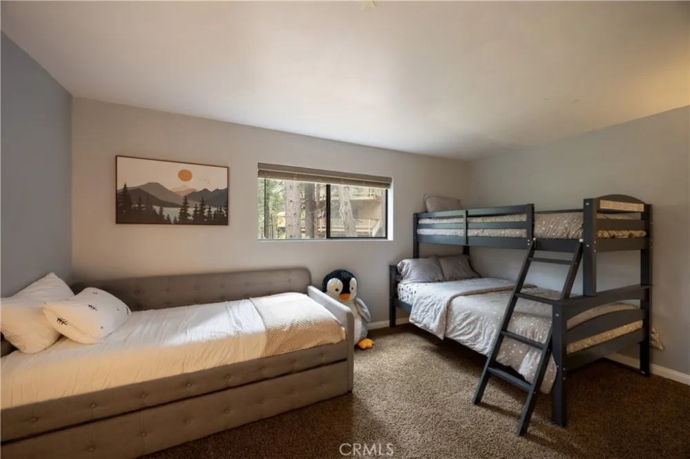 26645 Lake Forest Twin Peaks, CA 92391