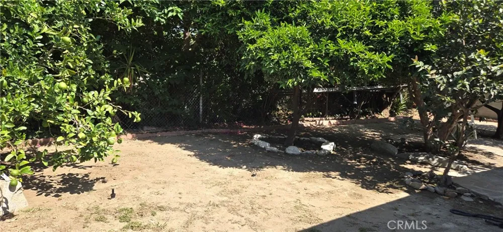 8068 Hazeltine Panorama City, CA 91402