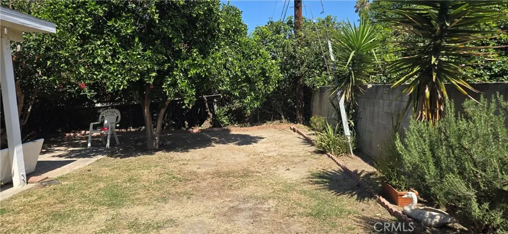 8068 Hazeltine Panorama City, CA 91402