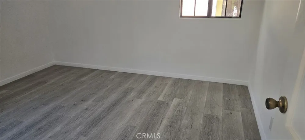 8068 Hazeltine Panorama City, CA 91402