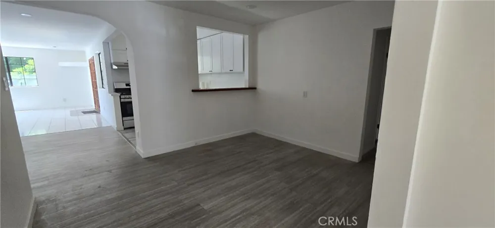 8068 Hazeltine Panorama City, CA 91402