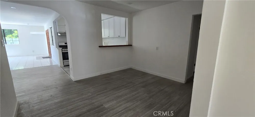 8068 Hazeltine Panorama City, CA 91402