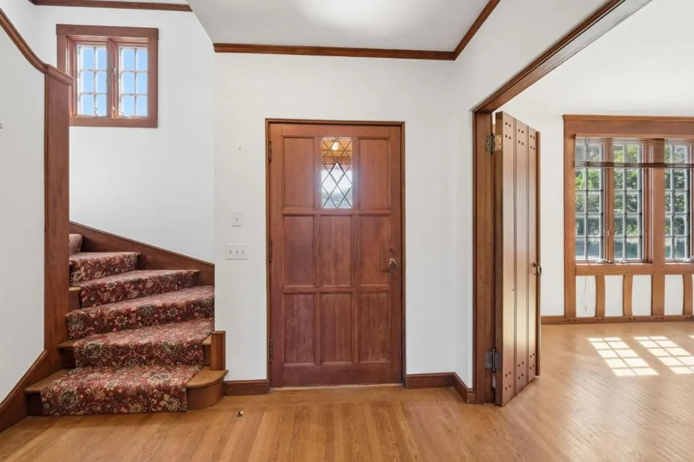 24580 Loma Prieta Avenue Los Gatos, CA 95033