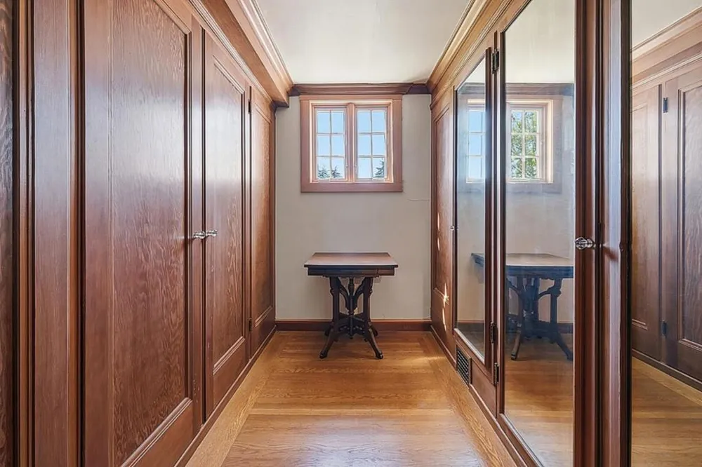 24580 Loma Prieta Avenue Los Gatos, CA 95033