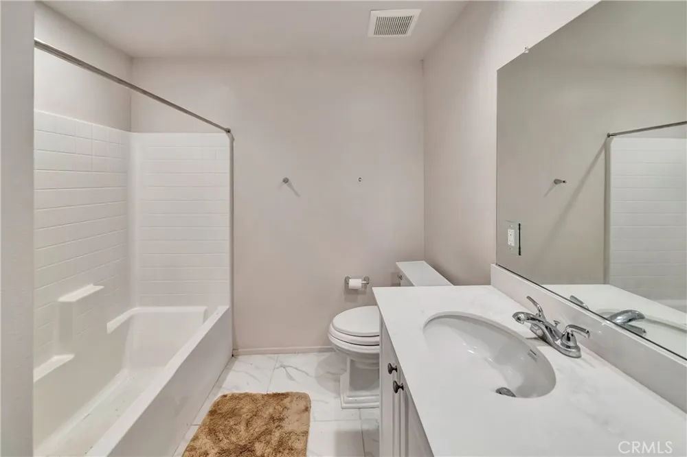 37921 Avenida De Diego Palmdale, CA 93552