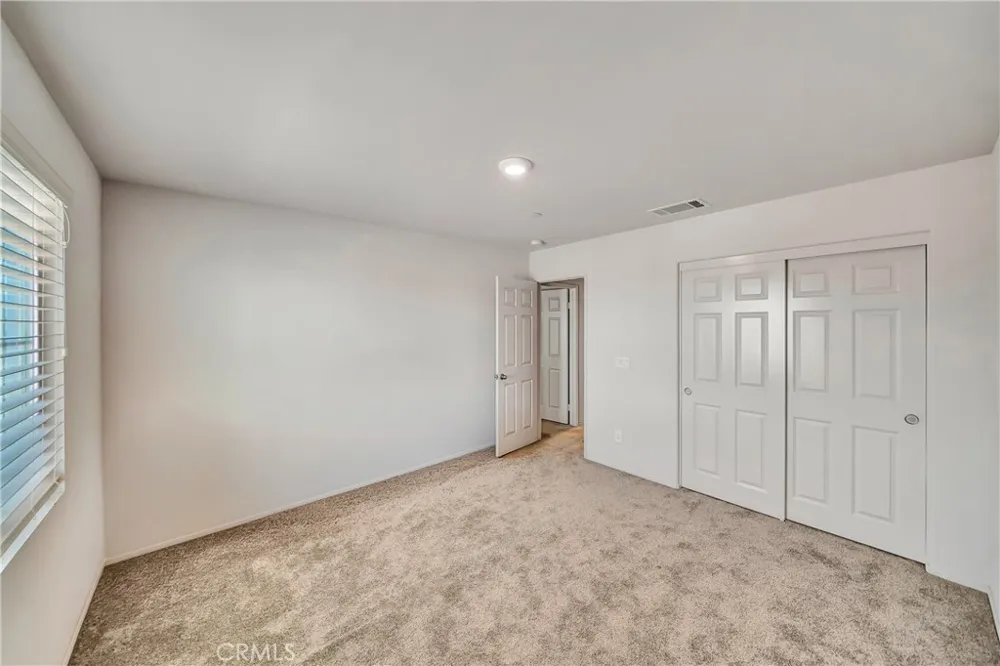 37921 Avenida De Diego Palmdale, CA 93552