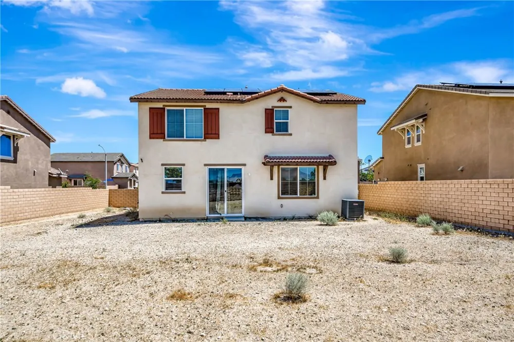 37921 Avenida De Diego Palmdale, CA 93552