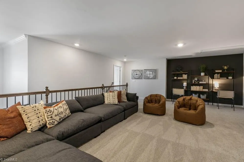 111 Silverpine Way Bermuda Run, NC 27006