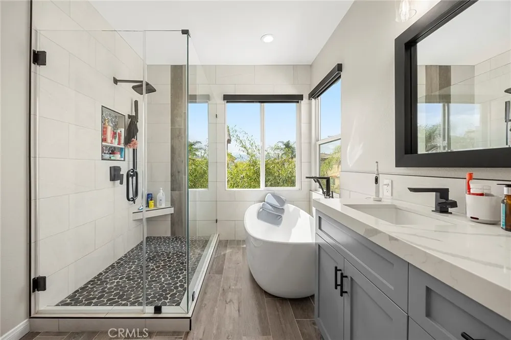 7547 Soaring Bird Court Eastvale, CA 92880