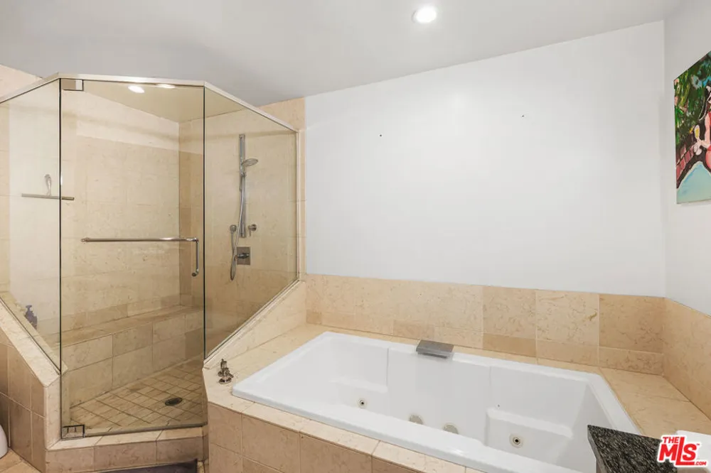 6415 Pacific Avenue #C Playa del Rey, CA 90293