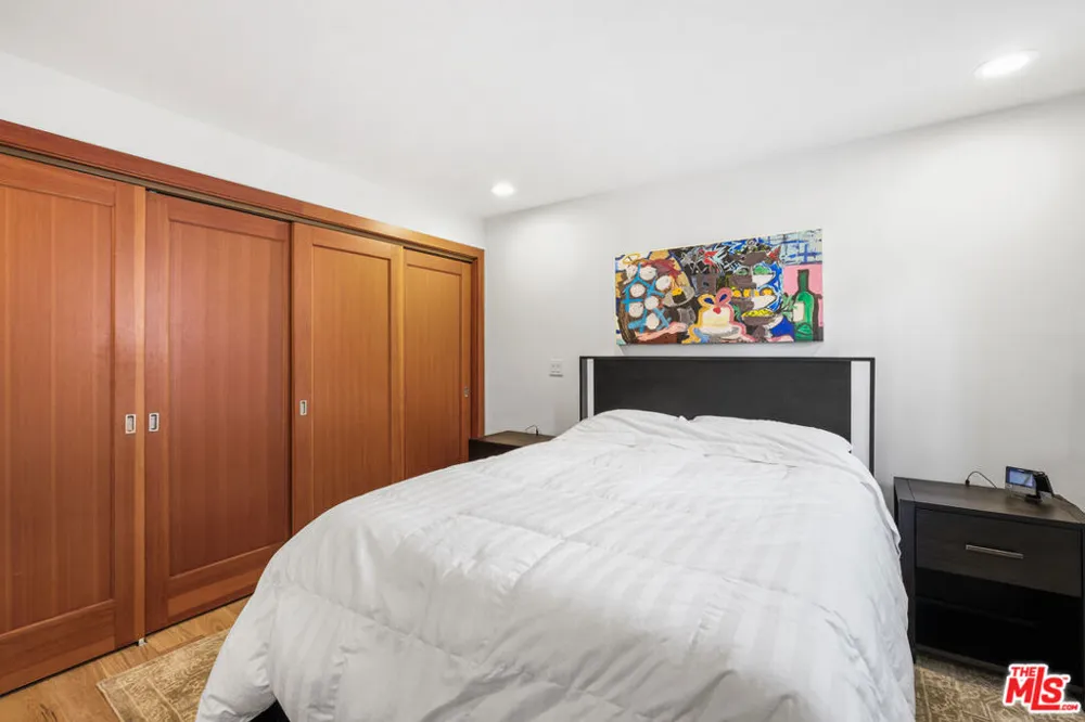 6415 Pacific Avenue #C Playa del Rey, CA 90293