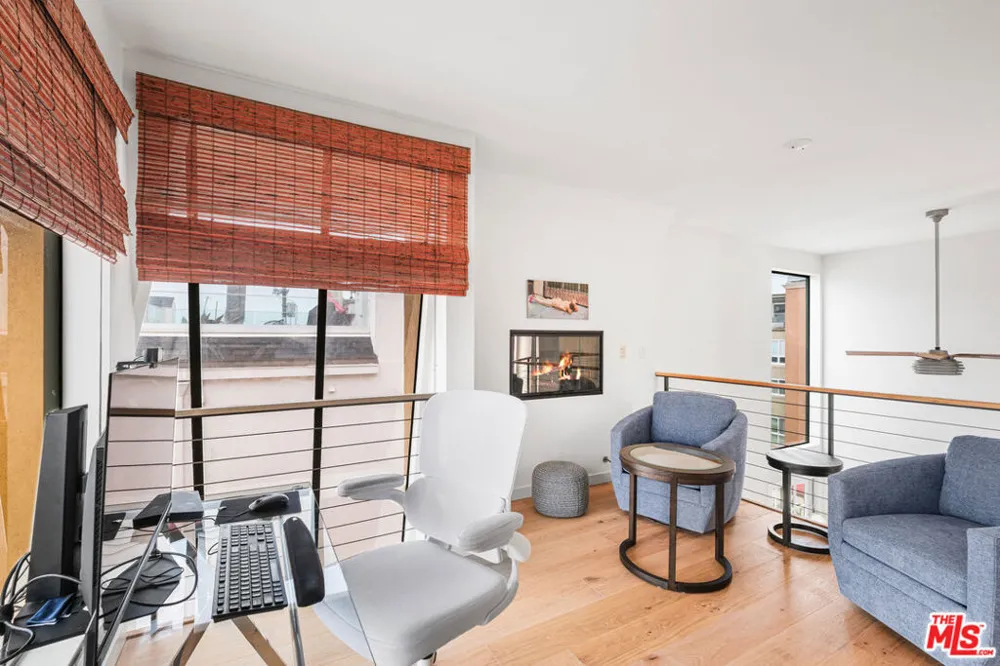 6415 Pacific Avenue #C Playa del Rey, CA 90293