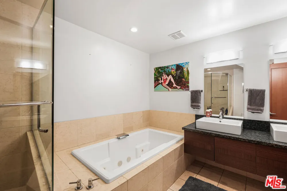 6415 Pacific Avenue #C Playa del Rey, CA 90293