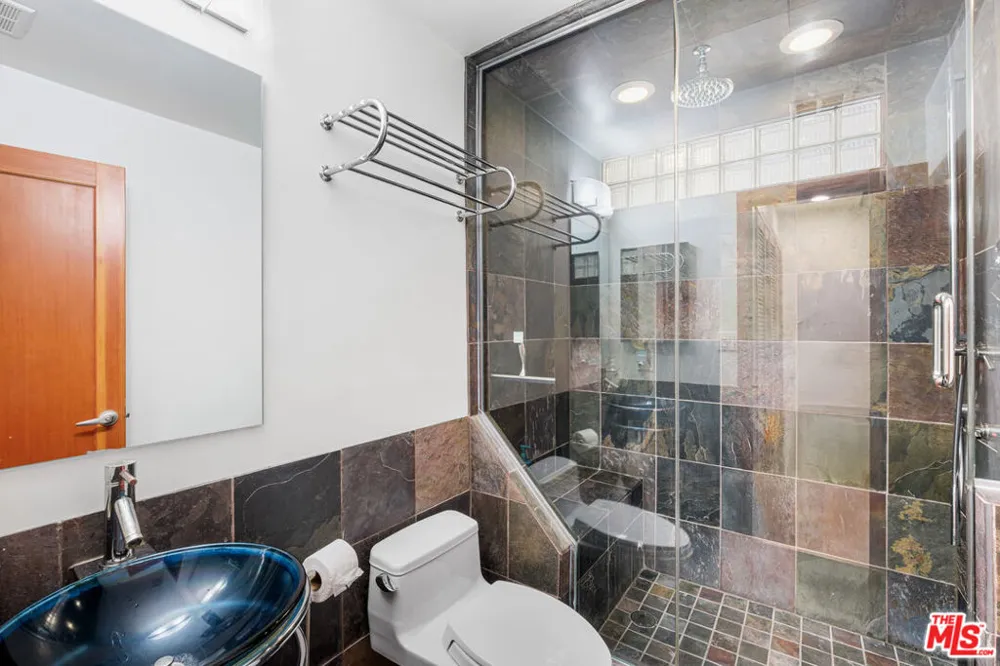 6415 Pacific Avenue #C Playa del Rey, CA 90293