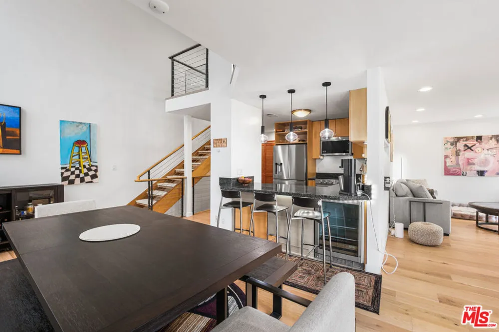 6415 Pacific Avenue #C Playa del Rey, CA 90293
