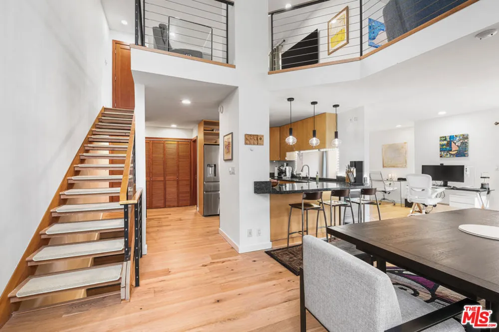 6415 Pacific Avenue #C Playa del Rey, CA 90293