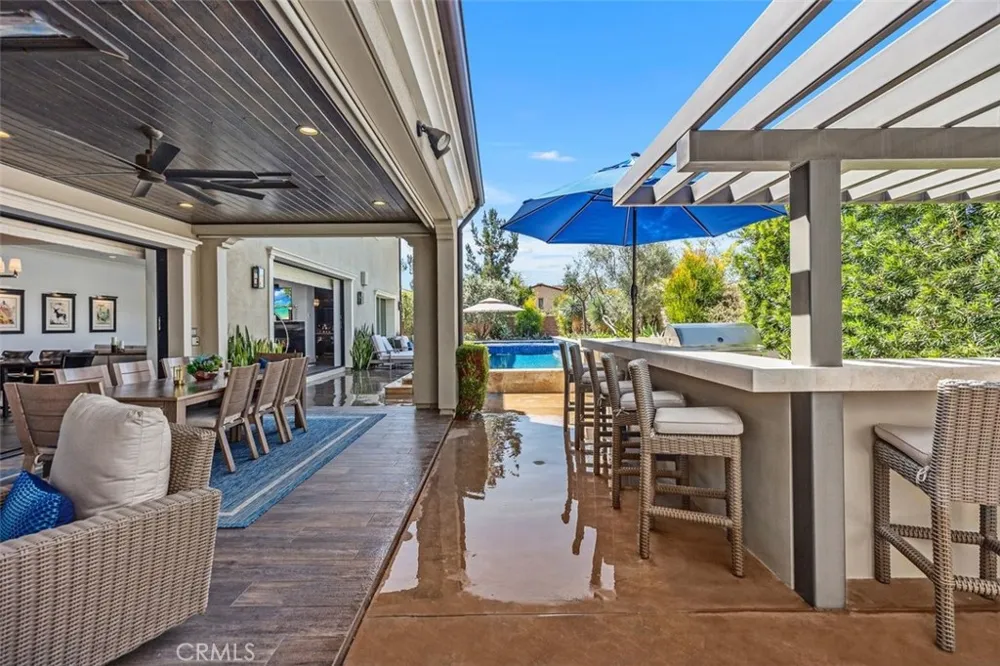 116 Knob Creek Irvine, CA 92602