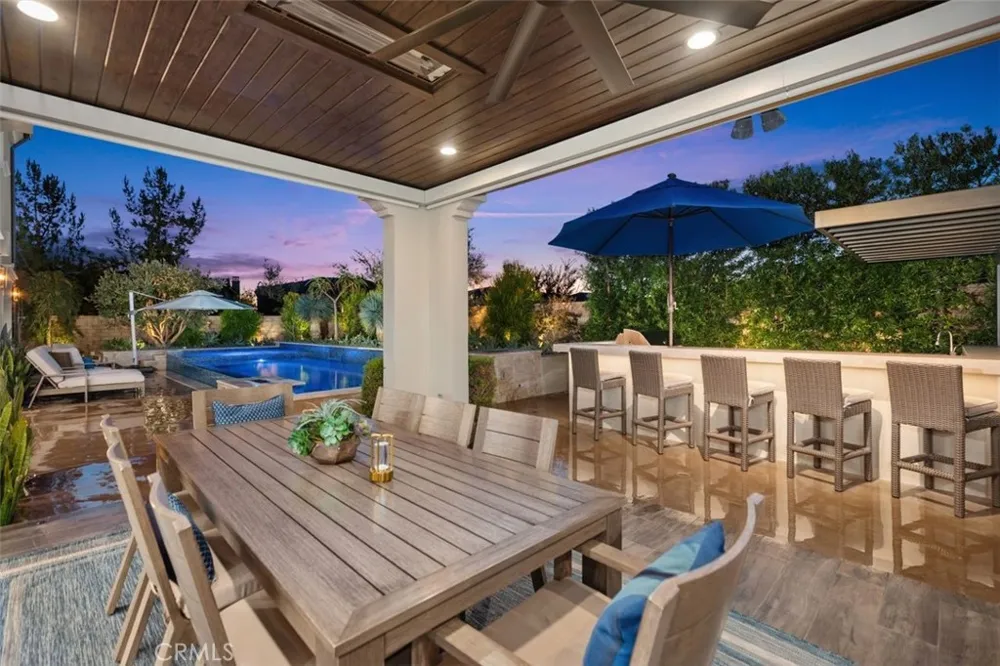 116 Knob Creek Irvine, CA 92602