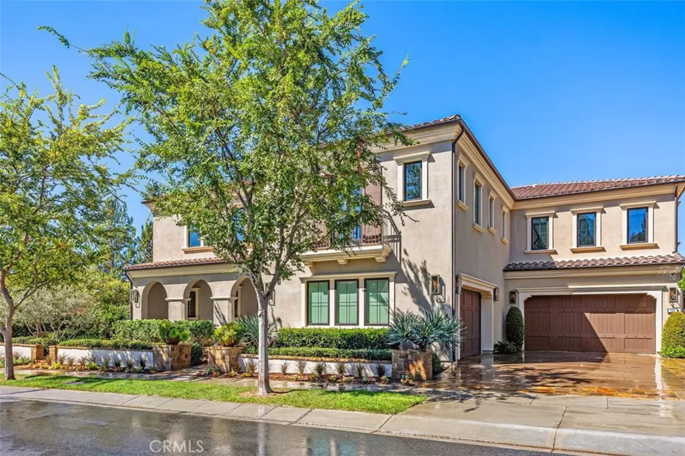 116 Knob Creek Irvine, CA 92602