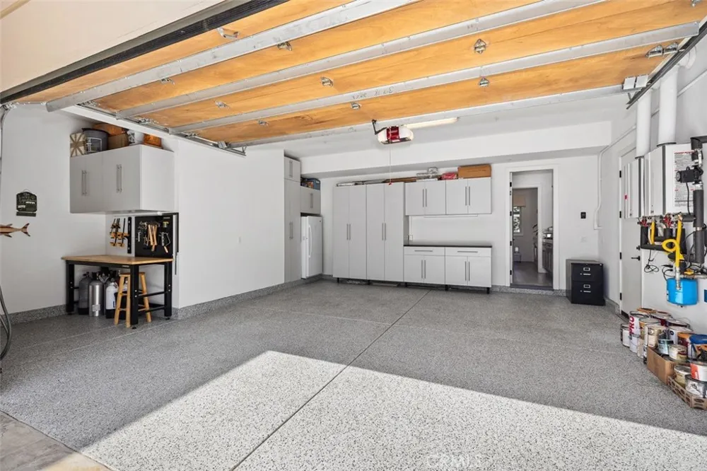 116 Knob Creek Irvine, CA 92602