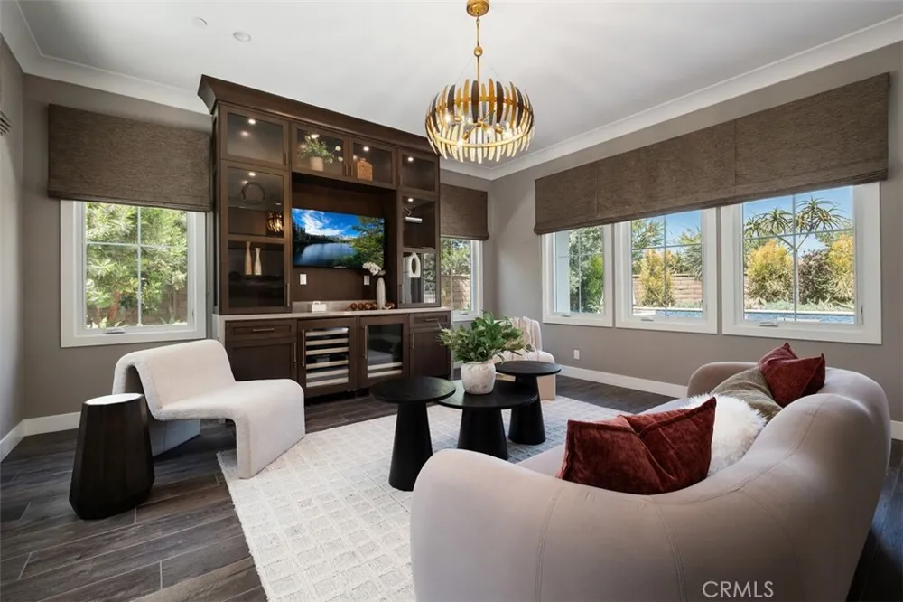 116 Knob Creek Irvine, CA 92602