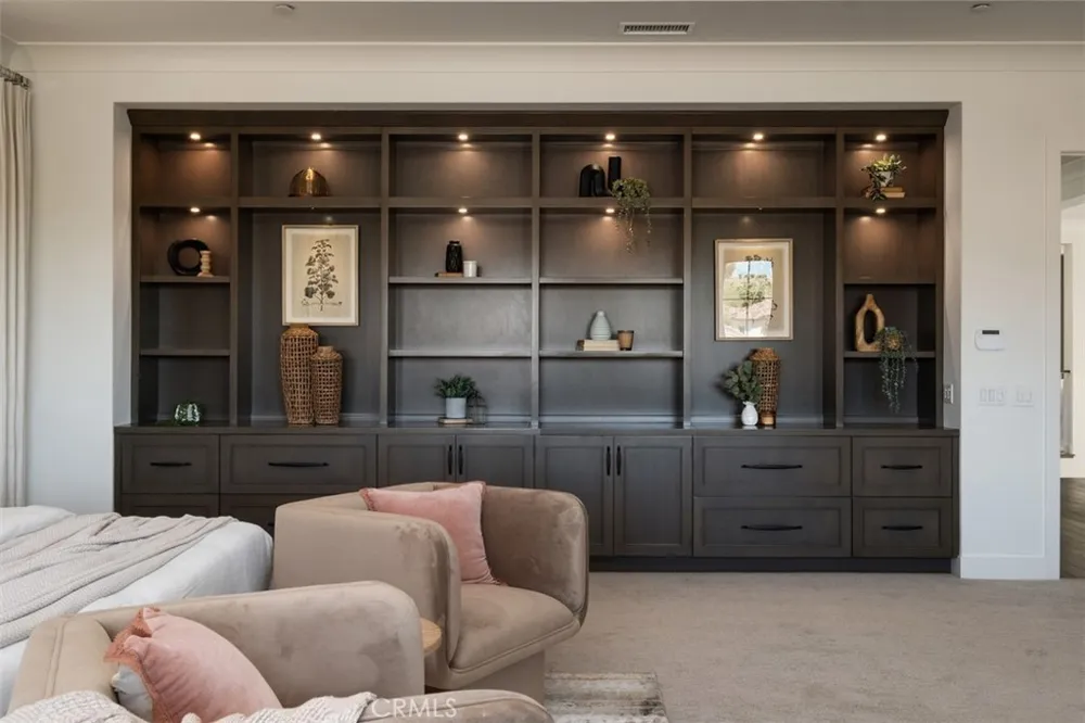 116 Knob Creek Irvine, CA 92602