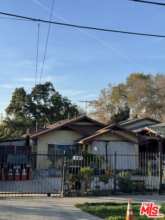 349 Reno Street Los Angeles, CA 90026