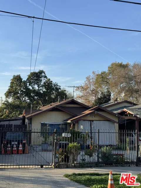 349 Reno Street