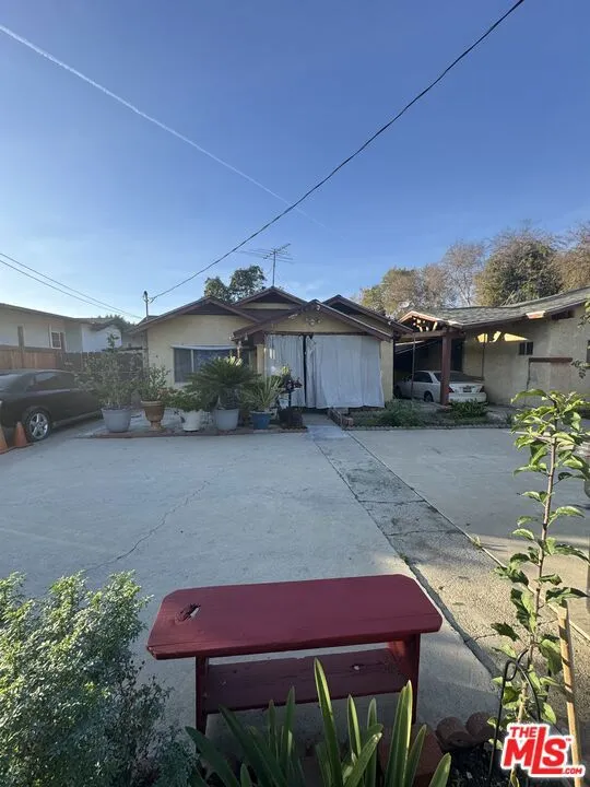 349 Reno Street Los Angeles, CA 90026