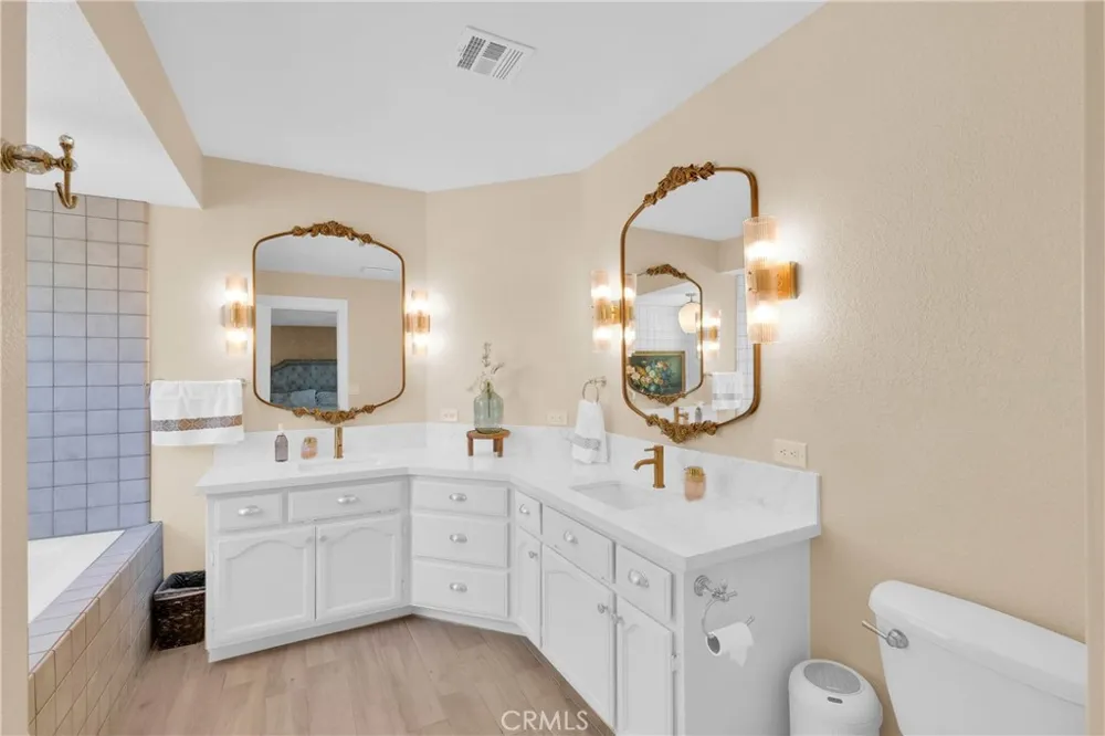 15908 Acoma Road Apple Valley, CA 92307