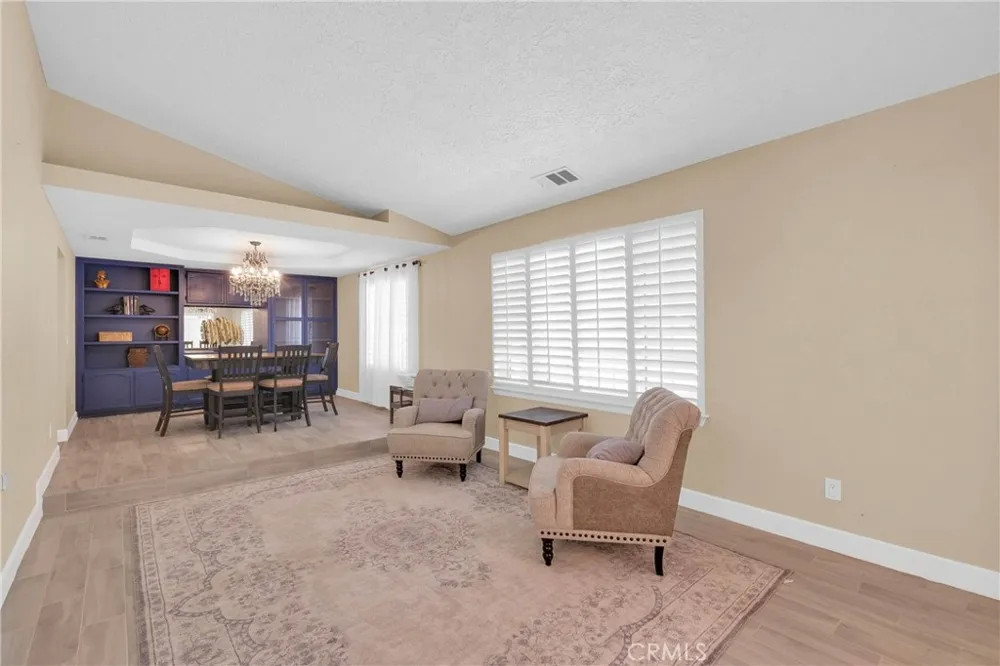 15908 Acoma Road Apple Valley, CA 92307