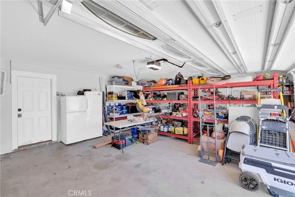 15908 Acoma Road Apple Valley, CA 92307